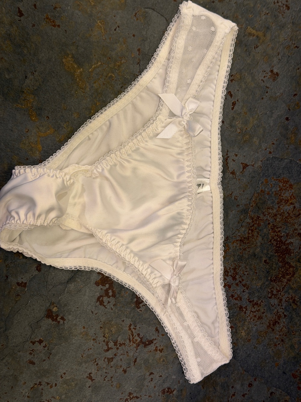 NWOT Victoria's Secret I Do Glitter Rhinestone Bride White Bikini Panty - Picture 3 of 7